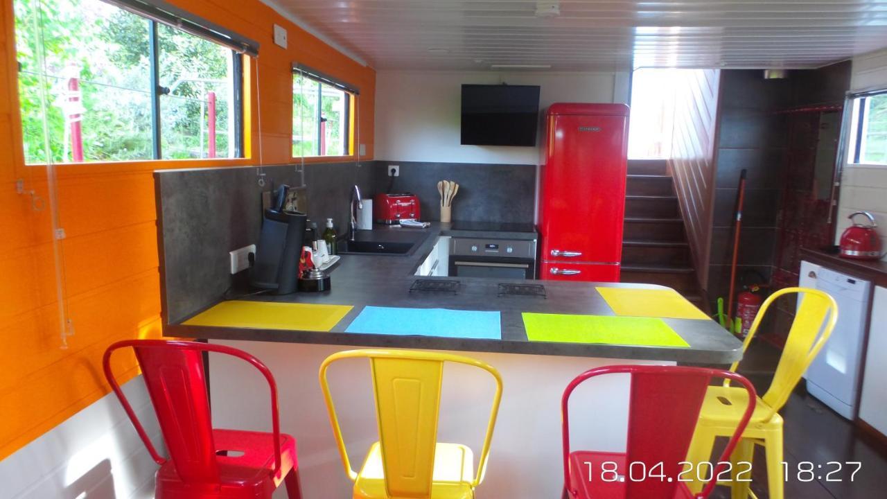Les Amis D'Ulysse Hotel Шани Екстериор снимка